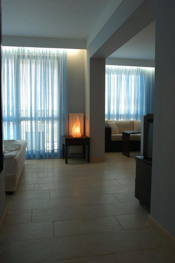 Apartments Oasis Vip Club Slantchev Briag Extérieur photo